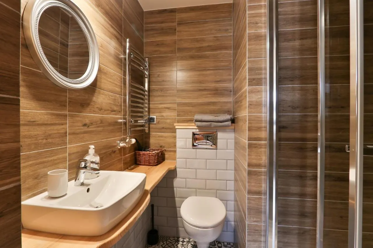 Apartment Dom Tomusik Poland